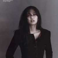 Kim Jennie - Em