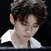 Vương Tuấn Khải
