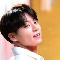 jungkookie(Helena)