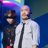 Tiến Luật ( ba Huy)