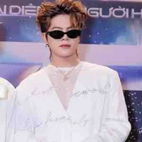 Nguyễn Quang Anh ( Rhyder ) 