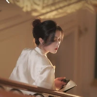 Hà Nhã Tuyết (mẹ cô)