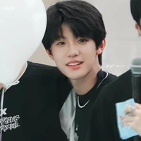 Trương Trạch Vũ_Em