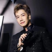 Hoàng Kim Long