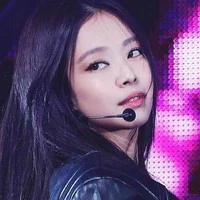 Kim Jennie-em-