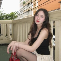 June Wanwimol