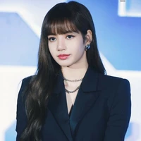 Lisa ( cô )