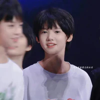 Trương Dịch Nhiên(y)