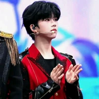 Trương Hàm Thụy_y