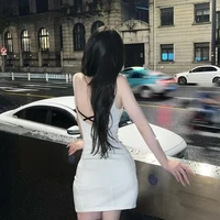 Hải Bạch Nhi(chị cô)