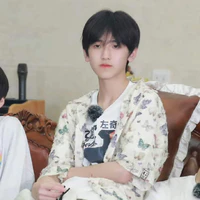 Tả Kỳ Hàm _anh