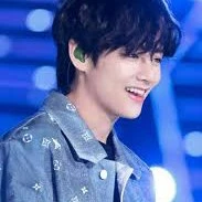 Kim Taehyung _ anh