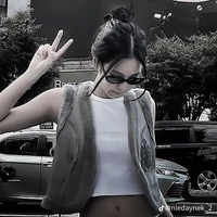 Kim Jennie_ bạn thân y