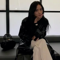 Kim Jisoo-quản gia-chị