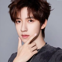 Hạ Tuấn Lâm_HJL 