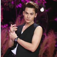 Ali Hoàng Dương