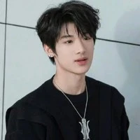 TRƯƠNG TUẤN HÀO (gấu)