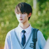 Đinh Trình Hâm _ Ding Chenxin_16 tuổi