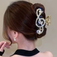 Phong Thiên Uyển-mẹ cô, nàng