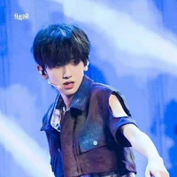 Tả Kỳ Hàm_anh