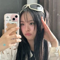 Hanni Pham