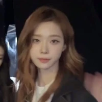 Kim Minjeong- cô