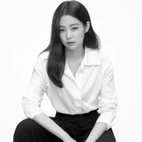 Kim Jennie ( Cô )