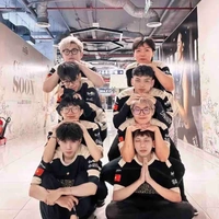 Cả Team