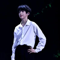 Trần Dịch Hằng[T]