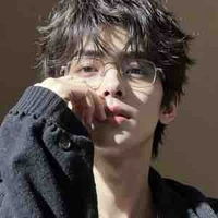 Trần Thanh Tú • 99 (A lặn)