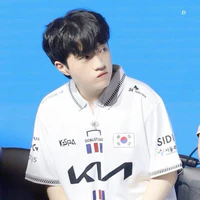 Ryu Min - Seok ( keria)