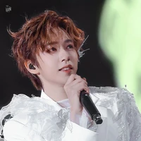 Hạ Tuấn Lâm