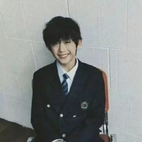 Trần Dịch Hằng ( Anh )