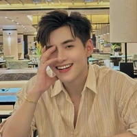 Hùng Huỳnh