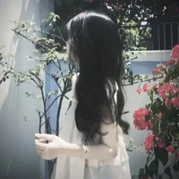 Hoàng Kim Tuyết_Y