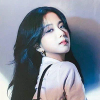 Kim Jisoo [ Y ]