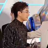 Hoàng Kim Long