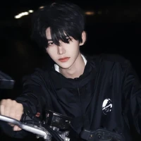 Trần Văn Đức(Hắn)