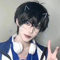 thầy giáo( idol tao cosplay đó )