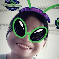 con nhỏ tác giả đó🤡