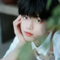 Trương Hàm Thụy_[nv bán cà phê]