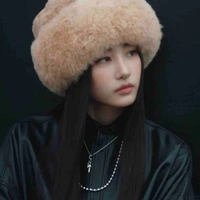 Chloe Lee