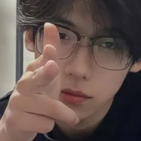 lê bảo thành (bạn nam 9 )