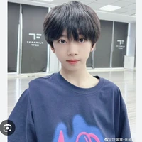 Trương Hàm Thụy (mèo - henry)