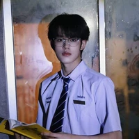 Trương Cực _anh trai cậu 