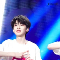 Tả Kỳ Hàm ( cậu )