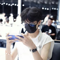 Lý Gia Sâm ( anh -3)