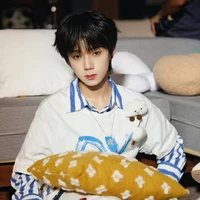 Vương Lỗ Kiệt( anh -6 )