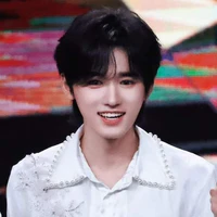 Tống Á Hiên