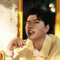 Trần Minh Hiếu  (HIEUTHUHAI ) anh